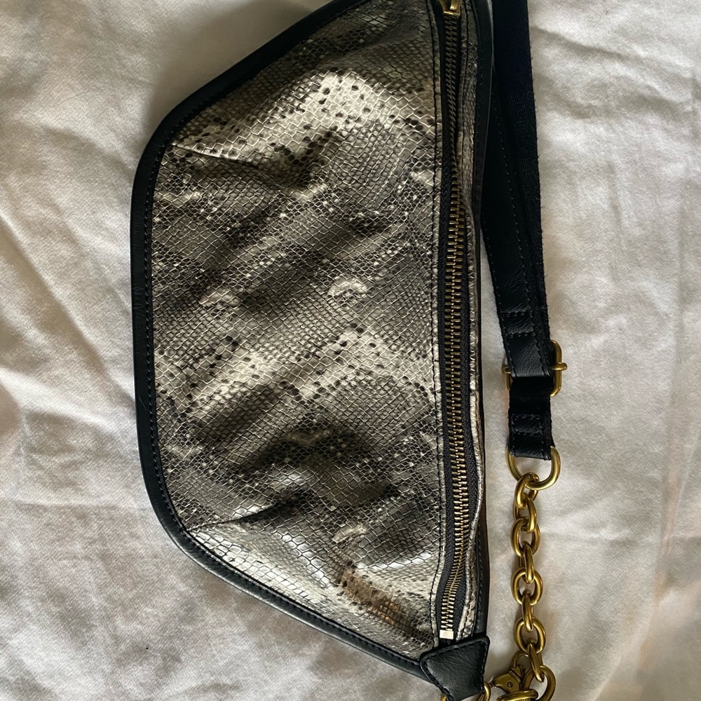 SNAKEPRINT FANNY PACK